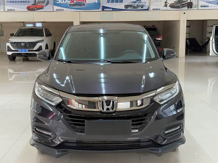 Фото 2 - Honda Vezel