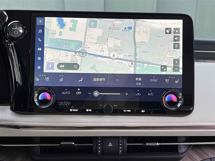 Фото 12 - Lexus LM