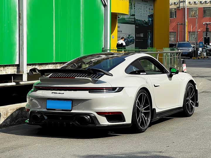 Фото 5 - Porsche 911