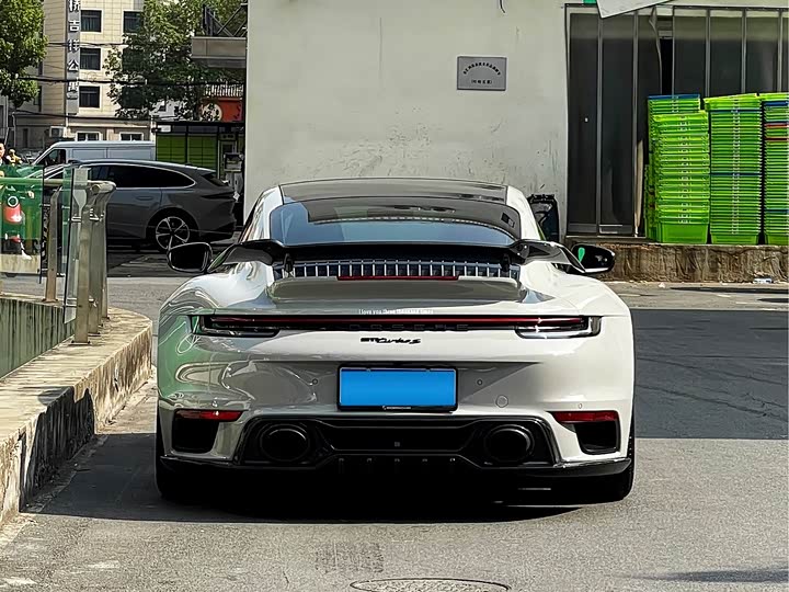 Фото 6 - Porsche 911