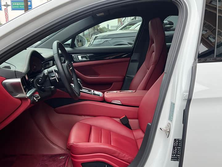 Фото 15 - Porsche Panamera Hybrid