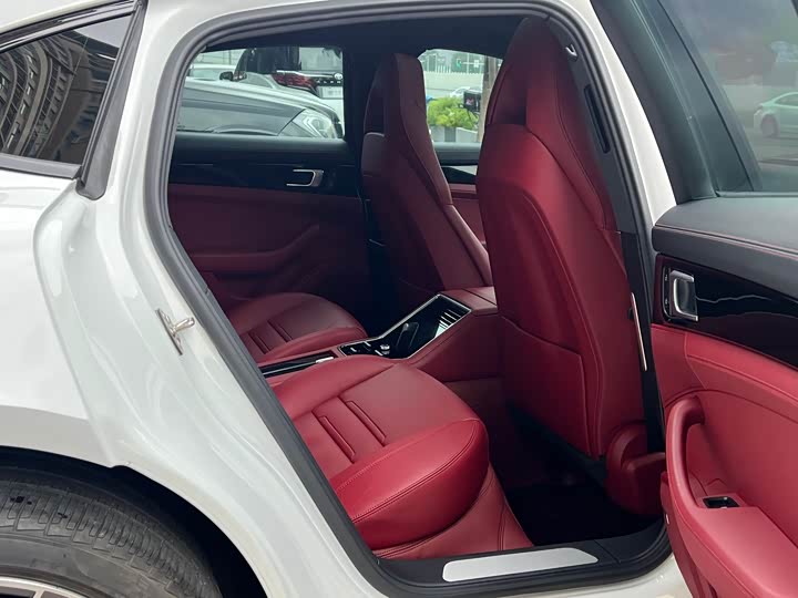 Фото 16 - Porsche Panamera Hybrid