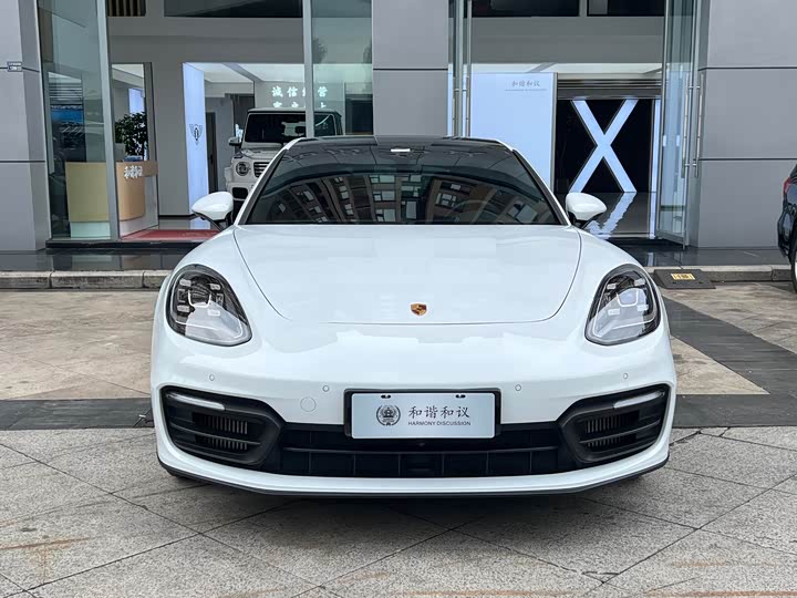 Фото 3 - Porsche Panamera Hybrid