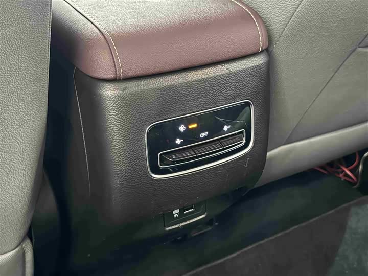 Фото 14 - GAC Trumpchi M6