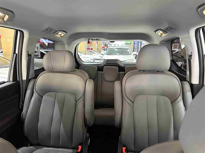 Фото 15 - GAC Trumpchi M6