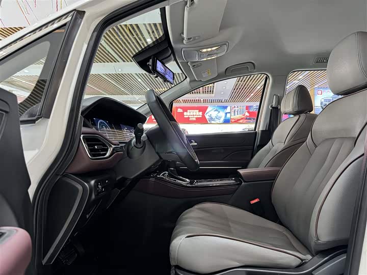 Фото 6 - GAC Trumpchi M6