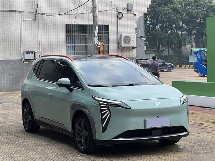 Фото 6 - GAC Aion Y