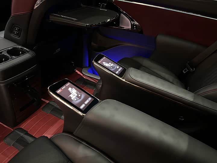 Фото 17 - GAC Trumpchi M8