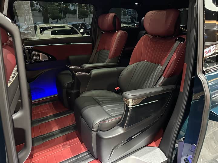 Фото 8 - GAC Trumpchi M8