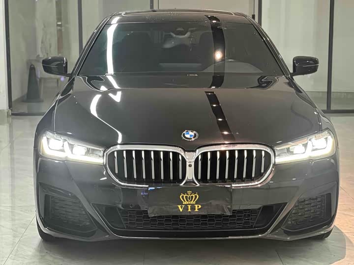 Фото 2 - BMW 5 Series