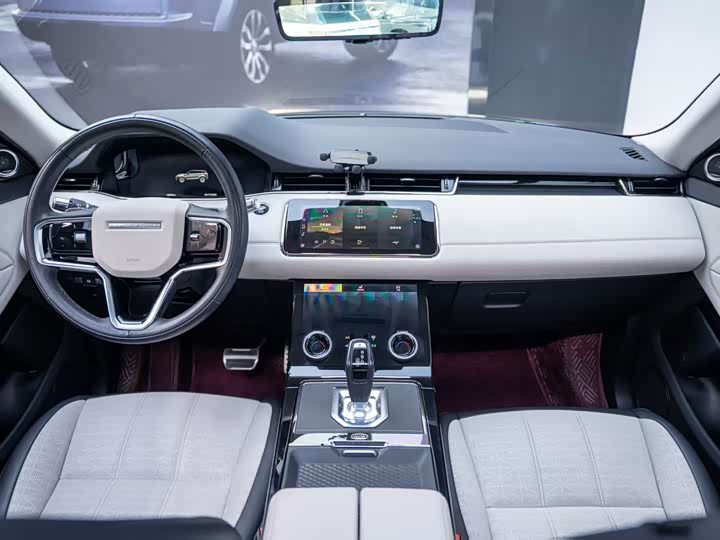 Фото 18 - Land Rover Range Rover Evoque L