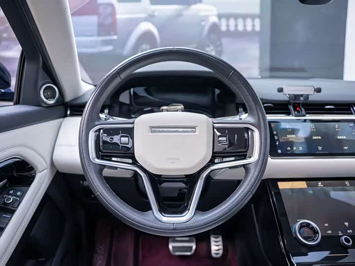 Фото 21 - Land Rover Range Rover Evoque L