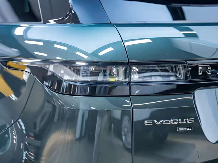 Фото 7 - Land Rover Range Rover Evoque L