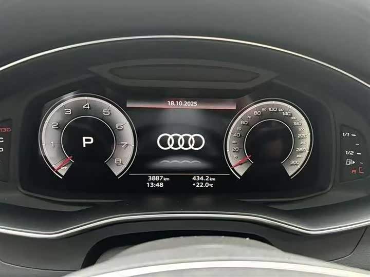 Фото 3 - Audi A7