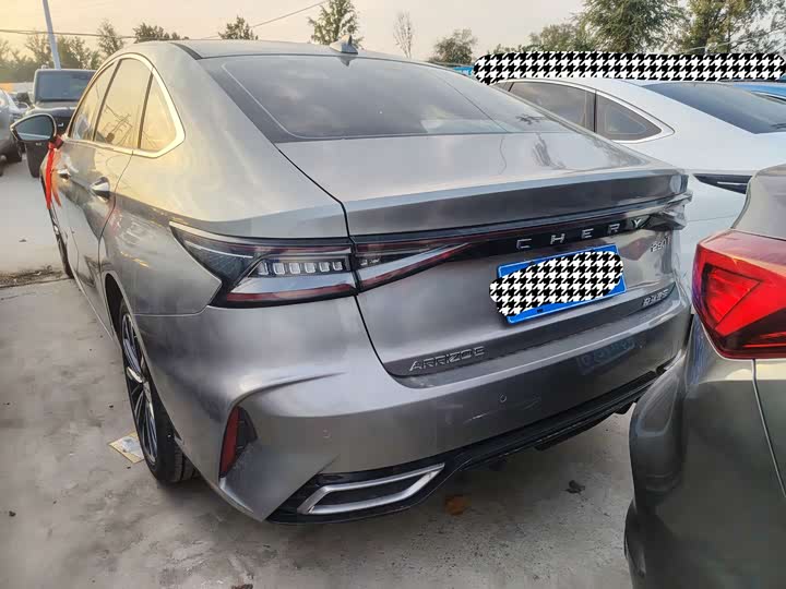 Фото 6 - Chery Arrizo 8