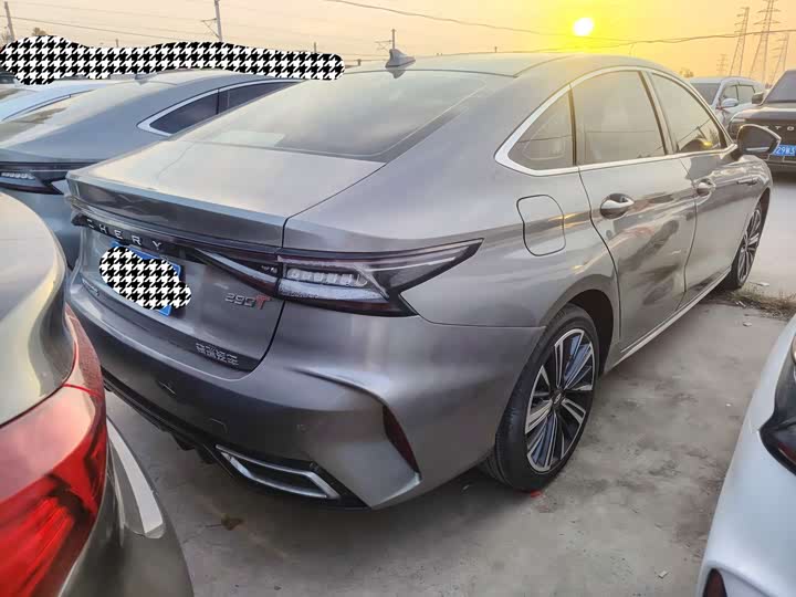 Фото 8 - Chery Arrizo 8