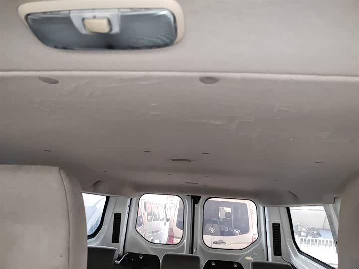 Фото 18 - Ford Transit