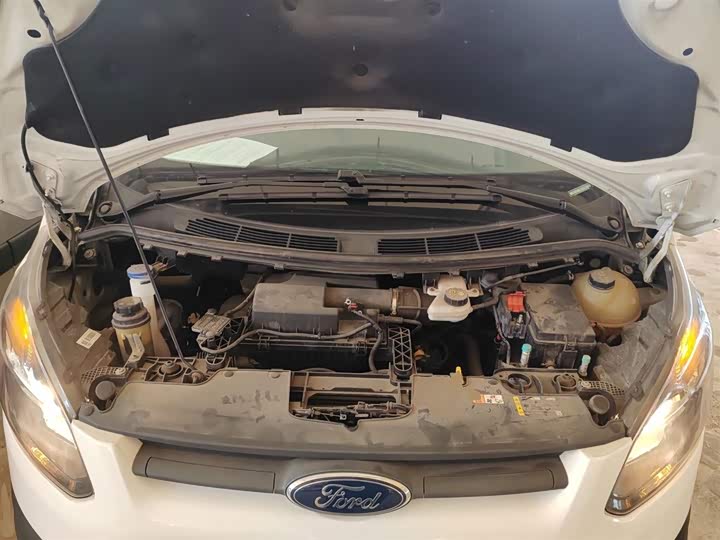 Фото 20 - Ford Transit