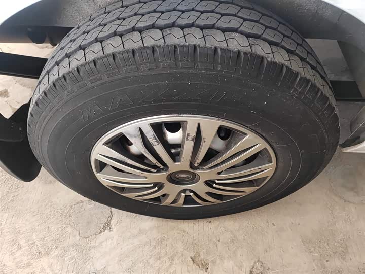 Фото 26 - Ford Transit