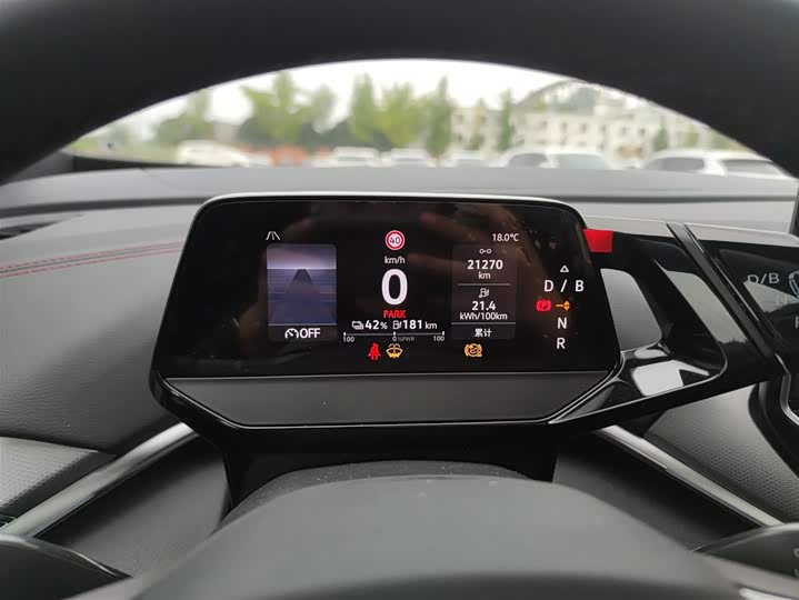 Фото 12 - Volkswagen ID.4 Crozz