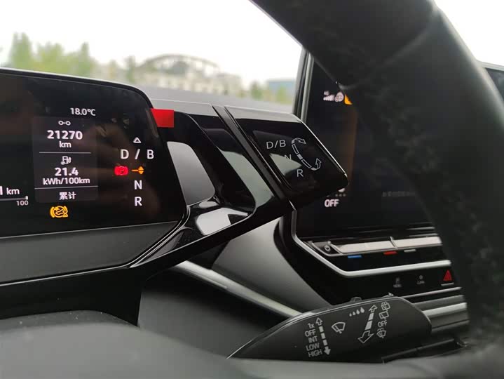 Фото 14 - Volkswagen ID.4 Crozz