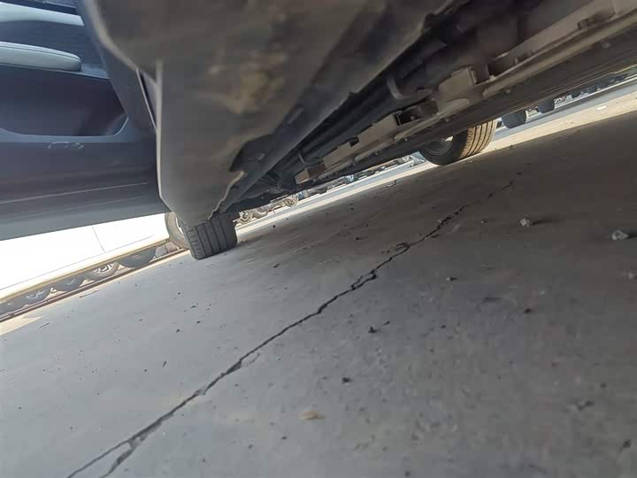 Фото 22 - Changan UNI-V Hybrid