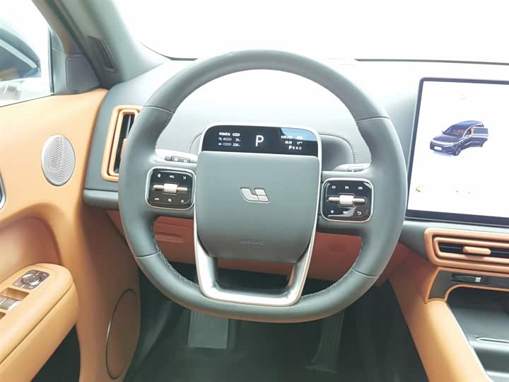 Фото 11 - LiXiang L9