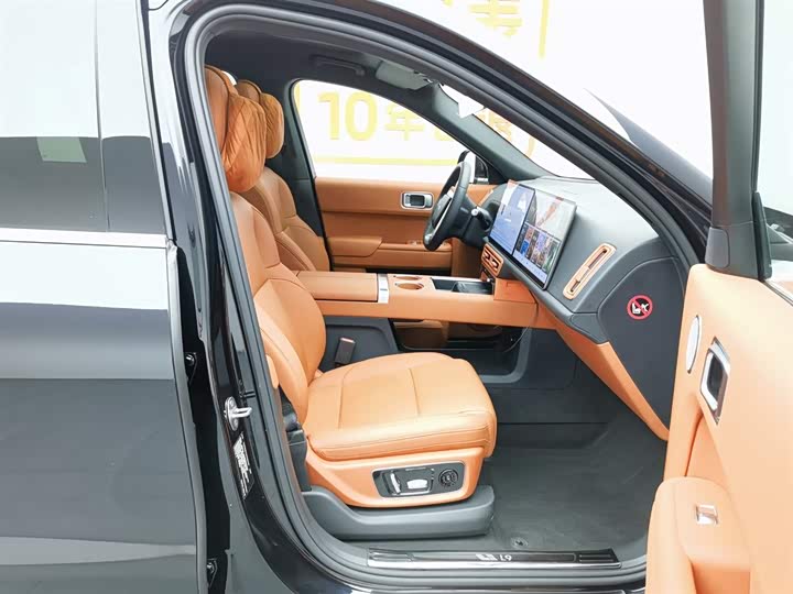 Фото 23 - LiXiang L9