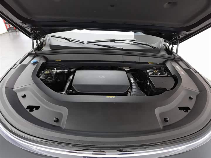 Фото 6 - LiXiang L9