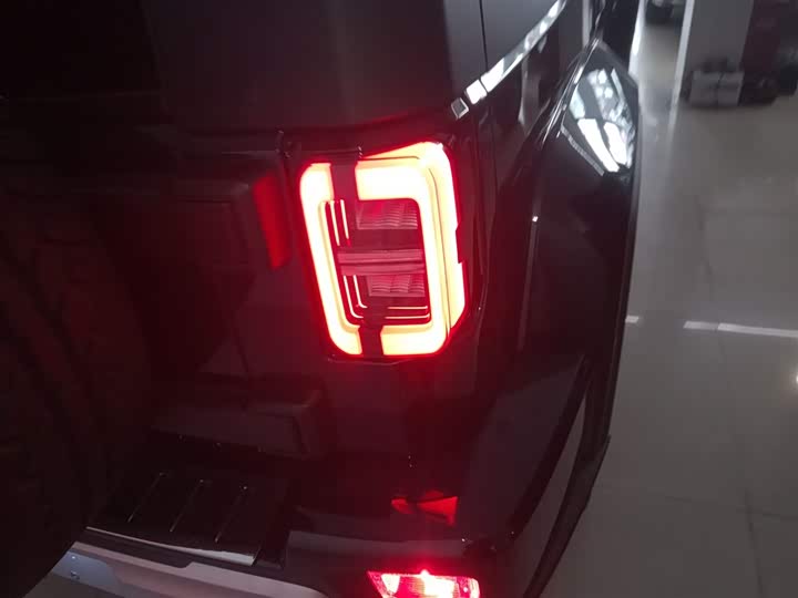 Фото 8 - BAIC Beijing BJ40