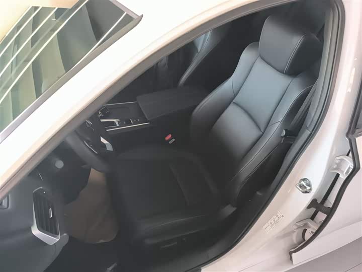 Фото 15 - Honda Inspire