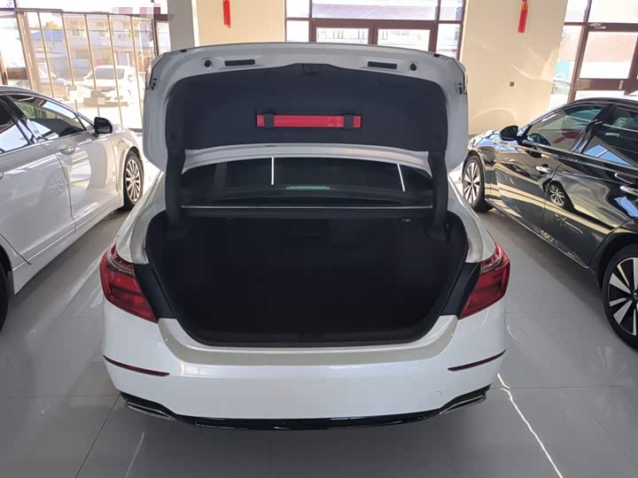 Фото 19 - Honda Inspire