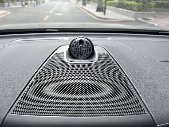 Фото 10 - Volvo XC60 Hybrid