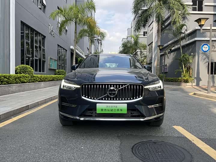 Фото 2 - Volvo XC60 Hybrid