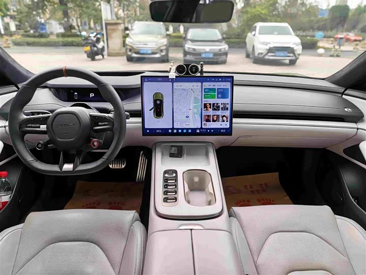 Фото 5 - Xiaomi SU7