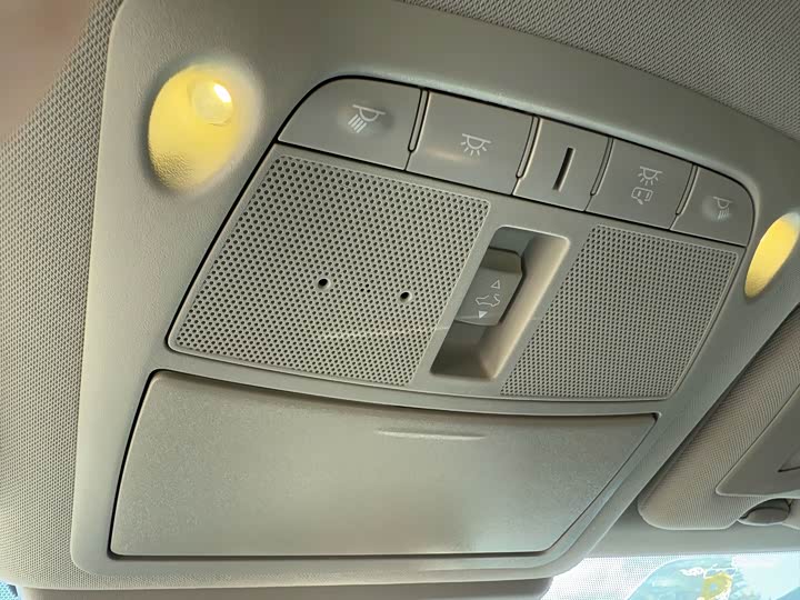 Фото 15 - Infiniti Q50L