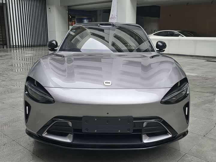 Фото 2 - Xiaomi YU7