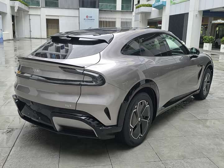 Фото 6 - Xiaomi YU7