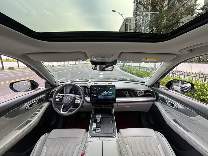 Фото 12 - GAC Trumpchi GS8