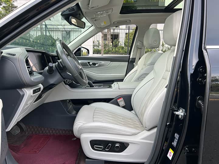 Фото 8 - GAC Trumpchi GS8