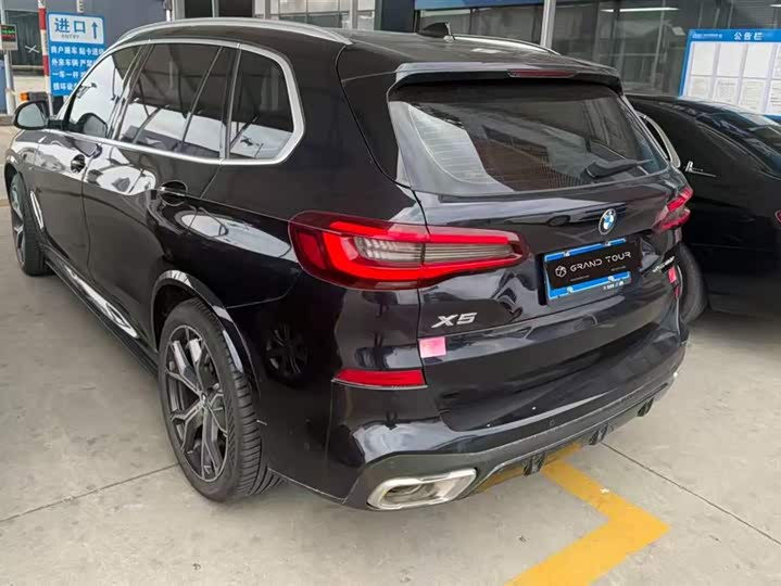 Фото 5 - BMW X5