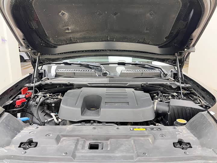 Фото 30 - Land Rover Defender