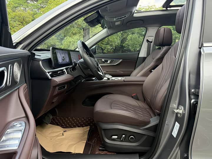 Фото 11 - Chery Tiggo 8 Pro