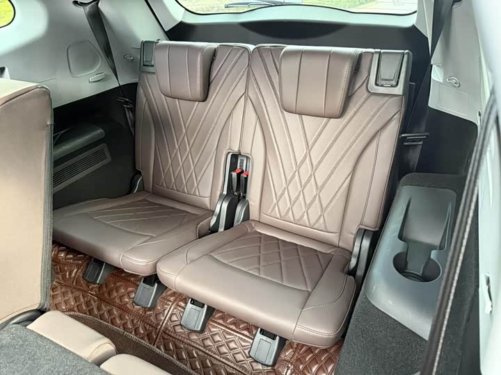 Фото 14 - Chery Tiggo 8 Pro