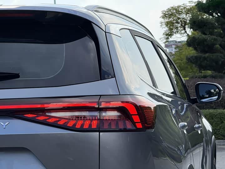 Фото 9 - Chery Tiggo 8 Pro