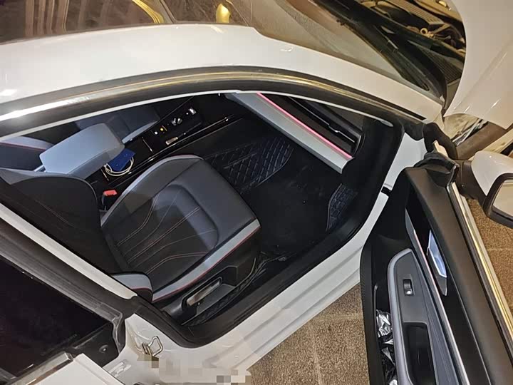 Фото 20 - Volkswagen Lamando L