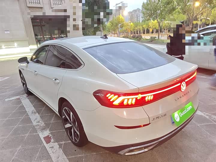 Фото 27 - Volkswagen Lamando L