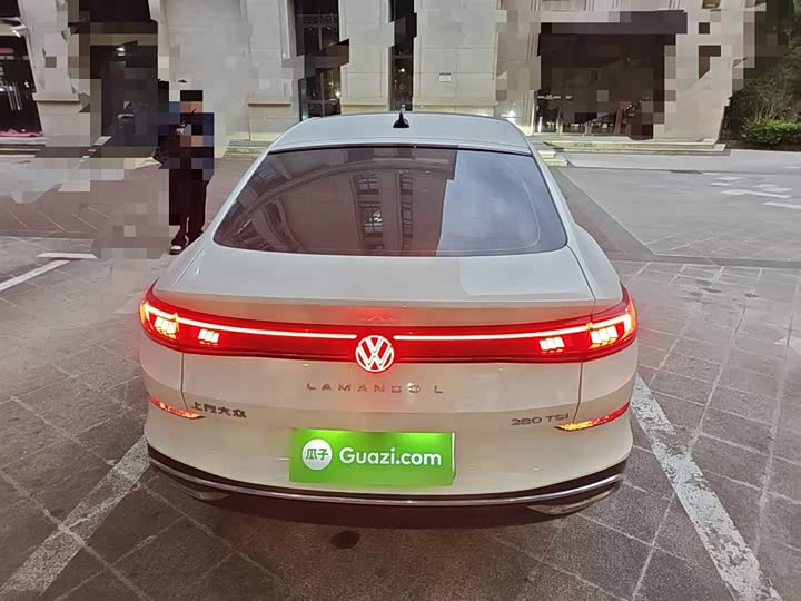 Фото 28 - Volkswagen Lamando L