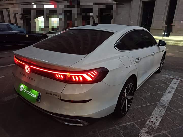 Фото 29 - Volkswagen Lamando L