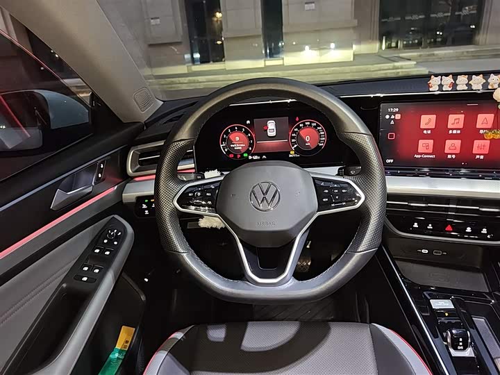 Фото 3 - Volkswagen Lamando L